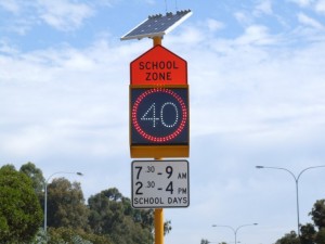 flashing school zone sign