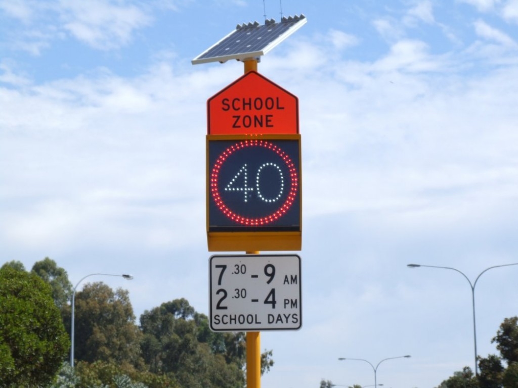Flashing Speed Limit Signs <br/>(School Zone Signs)